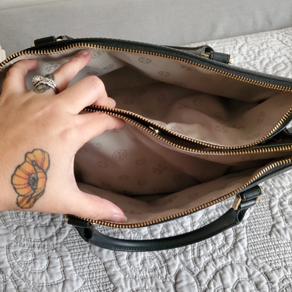 Tory Burch large Robinson double zip bag - Picture 3 of 4